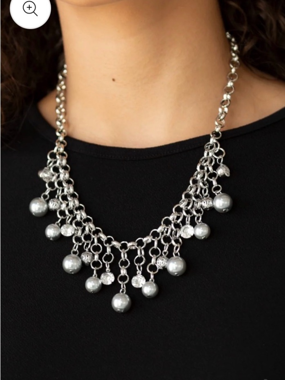 HEIR-Headed - silver - Paparazzi necklace